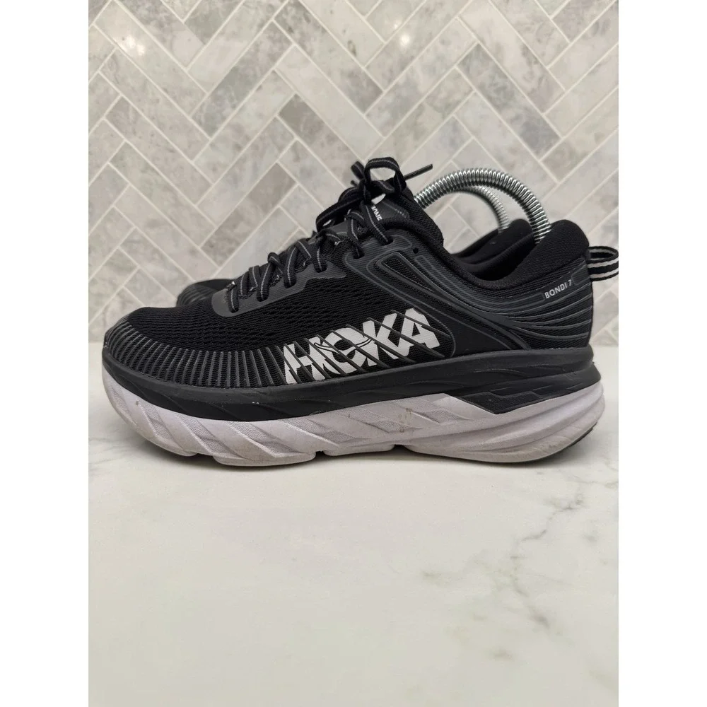 Hoka One One Bondi 7 Running Shoes Womens Size 8 Black White Lace Up Athletic